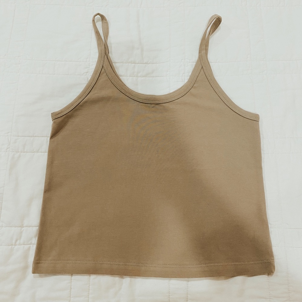 Arq Crop Tank
